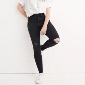 Madewell 9" High-Rise Skinny Jeans in Black Sea